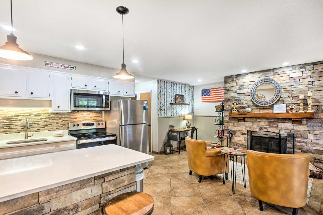 Main St Red River Ski Condo With Mountain View! Exterior foto